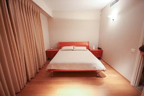 David Village with Pool & Patio