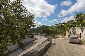 3499 Villetta Panorama by Barbarhouse