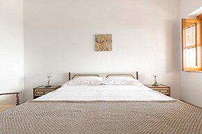 3499 Villetta Panorama by Barbarhouse