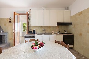 3499 Villetta Panorama by Barbarhouse