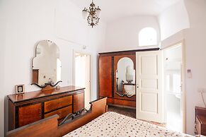 3557 Dimore al Castello-cattedrale by Barbarhouse