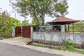 OYO 91830 Hotel Gemilang 2NearBukit Pergasingan