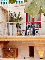 Petra Hotel & Coffee House