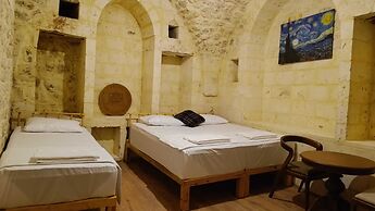 Petra Hotel & Coffee House