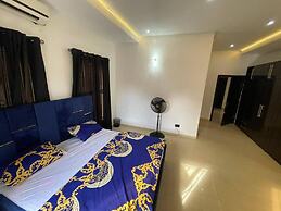 Immaculate 4-bed Detached Duplex in Lekki Chevron