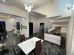Immaculate 4-bed Detached Duplex in Lekki Chevron