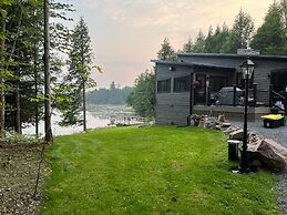Norwegian Woods - Private Lake, 66-acres! 4 Bedroom Home by RedAwning
