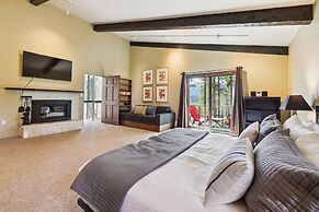 Miners Peak Residence 3 Bedroom Home by RedAwning