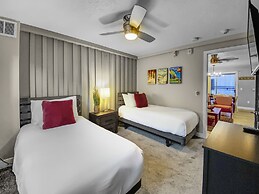 Edelweiss Mountain Dream! 2 Bedroom Condo by RedAwning