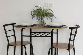 Studio Targowa 5 by Renters