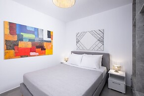 Hosting Moments Semi Basement Apartment