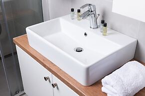 Hosting Moments Semi Basement Apartment