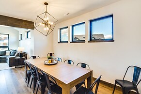 In Granby Ranch Ski Resort: Sleek Home w/ Hot Tub!