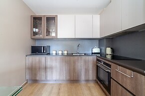 The Ravenscourt Park Collection