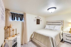 Centrally Located Apt Near Downtown Rapid City!