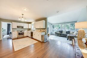 Charming Racine Home - Walk to Lake Michigan!