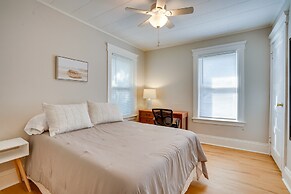 Cozy Westcott Home ~ 1/2 Mi to Syracuse Campus!