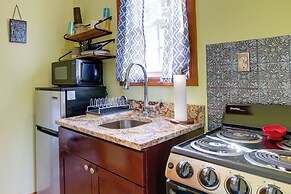 Quiet Millington Tiny House Near Naval Air Base!