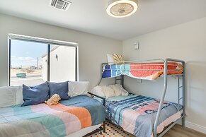 Topocks Premier Luxury Rental Home: 5 Mi to River