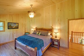 Riverfront West Virginia Cabin w/ Screened-in Deck