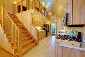 Riverfront West Virginia Cabin w/ Screened-in Deck