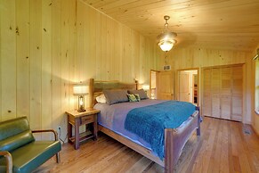 Riverfront West Virginia Cabin w/ Screened-in Deck