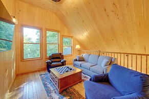 Riverfront West Virginia Cabin w/ Screened-in Deck