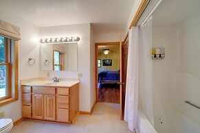 Riverfront West Virginia Cabin w/ Screened-in Deck