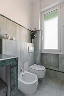 Modern Petroleum Apartment by Wonderful Italy