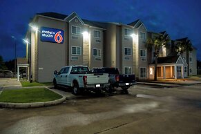 Motel 6 Breaux Bridge, La