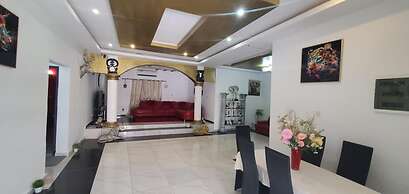 Welcome To Our Lovely 3-bed Apartment in Abidjan