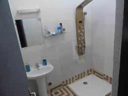 Welcome To Our Lovely 3-bed Apartment in Abidjan