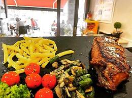 Meson El Kubano B & B