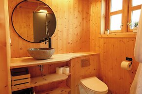 Múlafossur Cottages near Waterfall