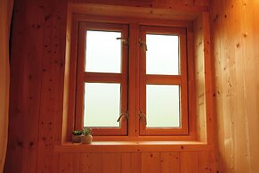 Múlafossur Cottages near Waterfall