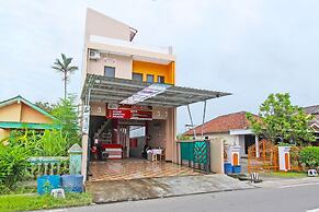 OYO 91842 Tahesa Guesthouse Syariah