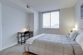 Spectacular Condo At Ballston With Gym