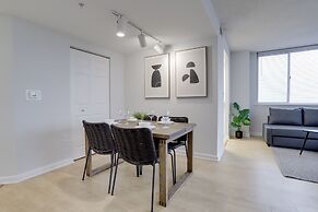 Spectacular Condo At Ballston With Gym