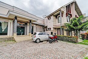 OYO 92023 Singgasana Cipelah Syariah