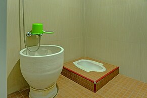 OYO 92079 Anaqi Homestay Syariah