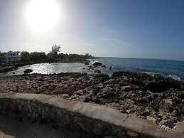 Coral Cove Wellness Resort