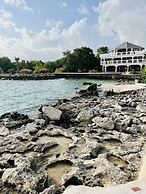 Coral Cove Wellness Resort