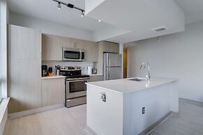 Cozy Condo Crystal City Rooftop