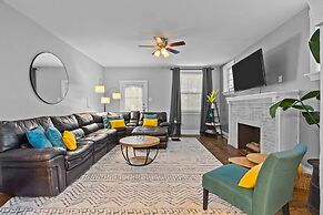 Botanical Bliss | JZ Vacation Rentals