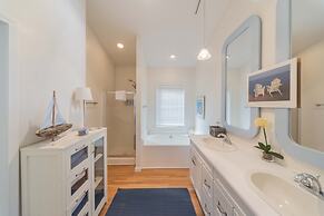 Lake-front Luxury 5bdrm on Kentucky Lake - JZ Vacation Rentals