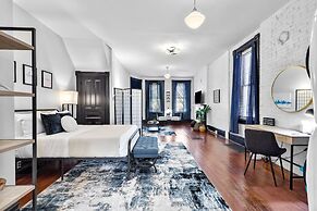 Charming Studio on Cherokee Street - JZ Vacation Rentals