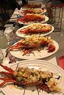 Tauese Seaview Hotel