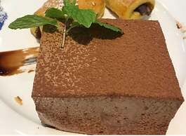 Tauese Seaview Hotel