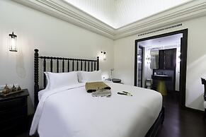 V Maison Boutique Hotel