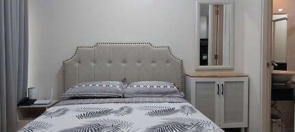 Alps Condotel at 150 NAIA T3